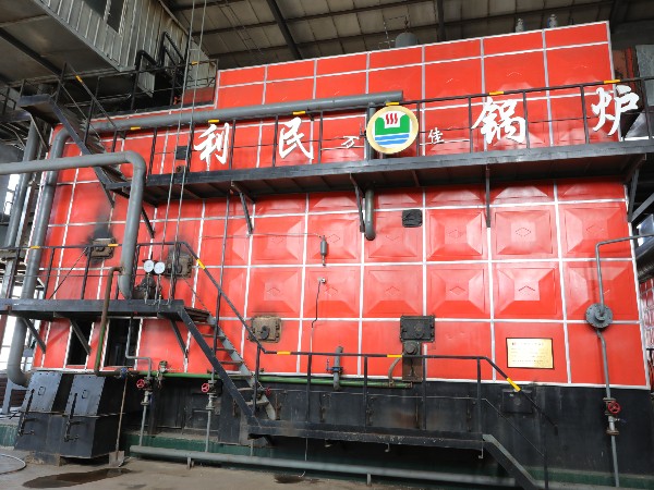 秸稈收儲忙，秸稈打捆直燃鍋爐“口糧” 儲備足